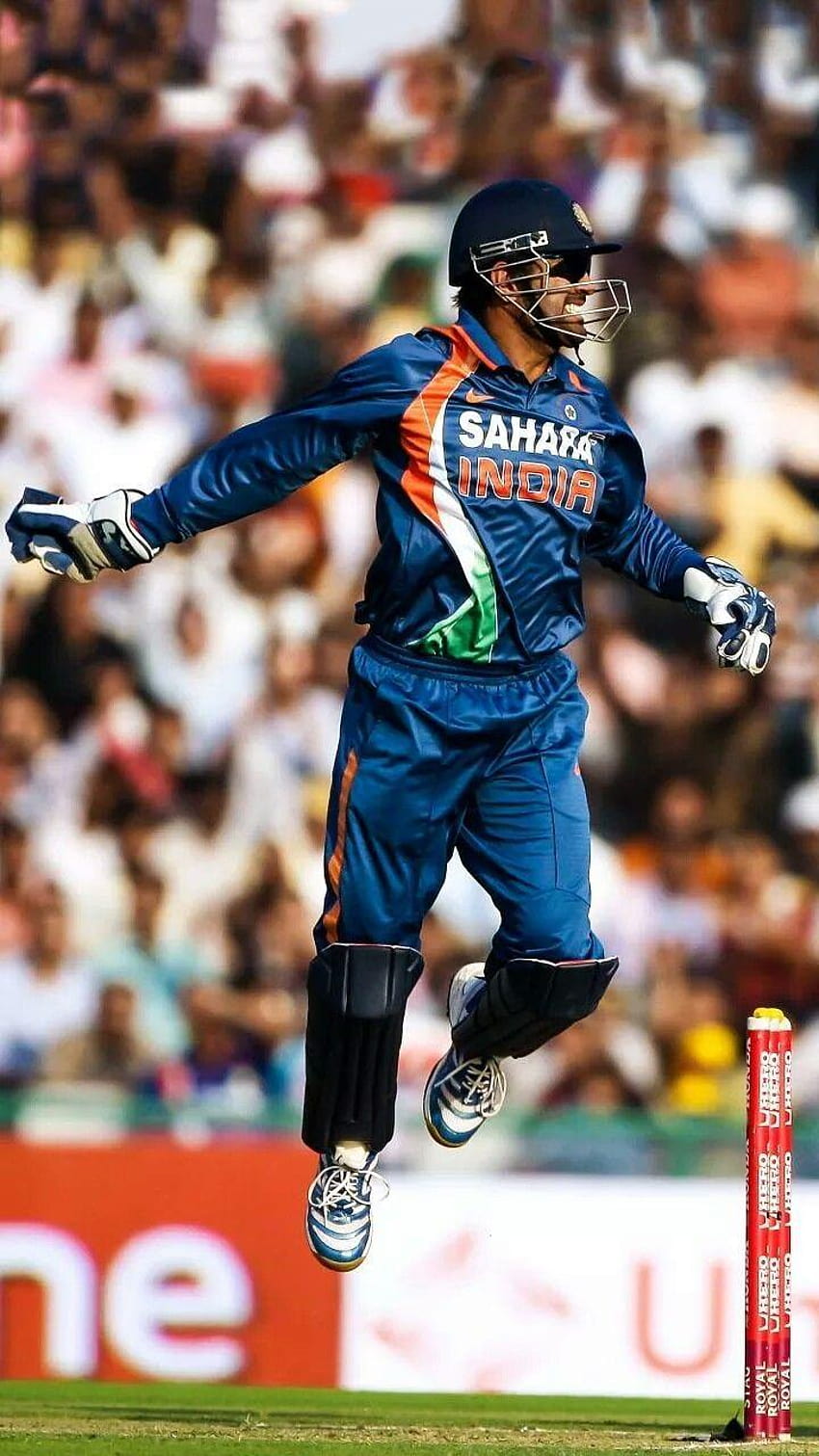dhoni hd phone wallpaper for android and ios  Hd phone wallpapers Ms dhoni  photos Ab de villiers photo