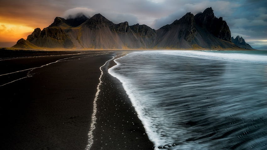 1366x768 sombre, plage, vagues de la mer, nature, montagnes, tablette, ordinateur portable, 1366x768, arrière-plan, 374, plage sombre Fond d'écran HD