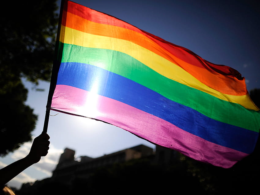 República Tcheca: pessoas LGBT sofrem discriminação 3 vezes mais do que o público em geral – Equinet, bandeira do orgulho gay papel de parede HD