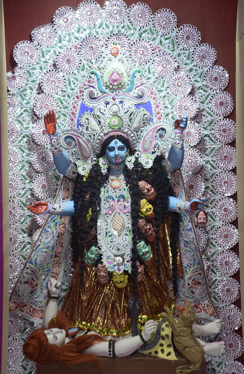Deepavali 2018: Bengala celebra Kali Puja con devoción fondo de pantalla del teléfono