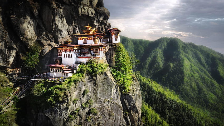 Travel to Bhutan & Experience the Holiday of a Lifetime, tigers nest temple HD wallpaper