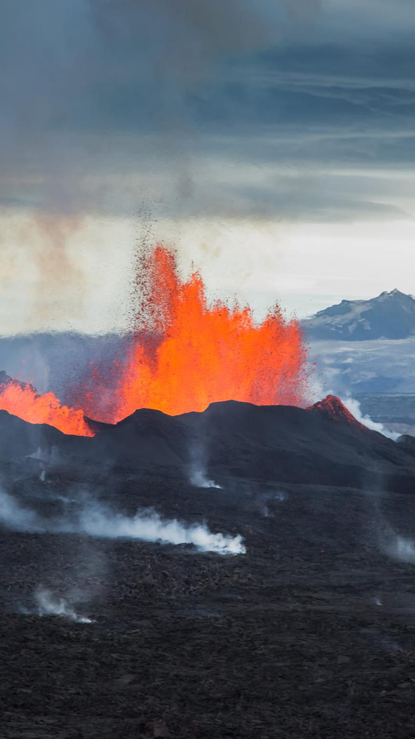 Group of Volcano Eruption Iceland, iceland volcano HD phone wallpaper ...