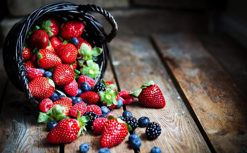fruits, pick strawberries day HD wallpaper