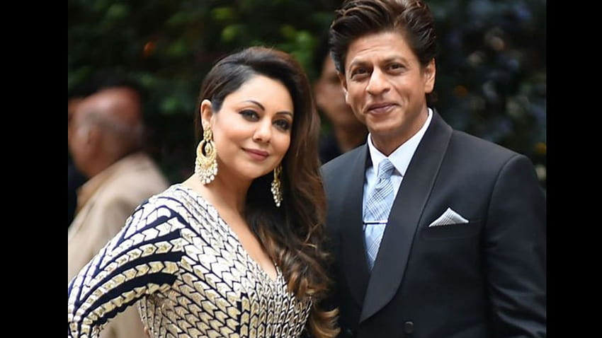 Shah Rukh Khan, Karısı Gauri Khan'ın Instagram Gönderisine Yorum Yaptı HD duvar kağıdı