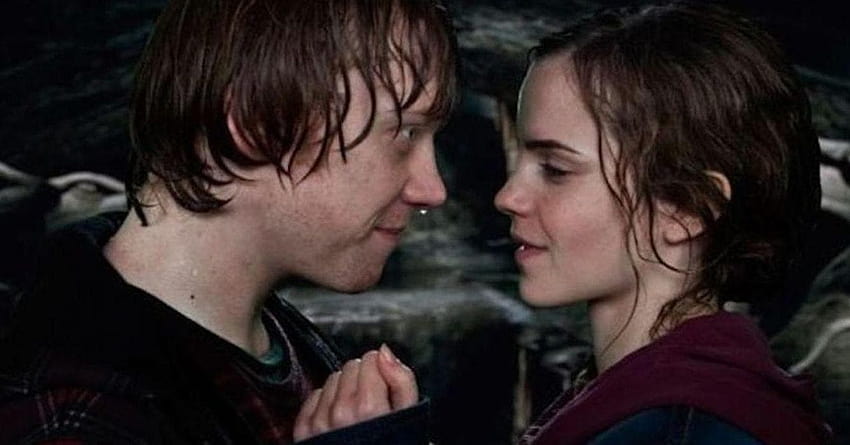 The 'Harry Potter' Cast Recalled Their Awkward Time Filming Kissing Scenes During The Reunion HD wallpaper