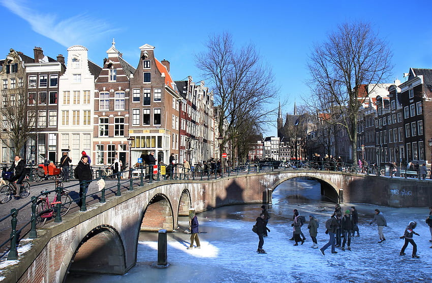 HQ Amsterdam ...vistapointe, amsterdam winter HD wallpaper