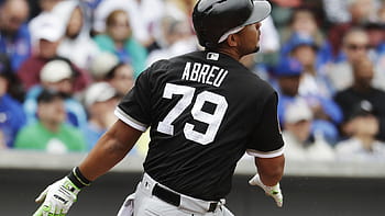 Jiménez drives in 4, Abreu homers, White Sox beat Royals 9-2