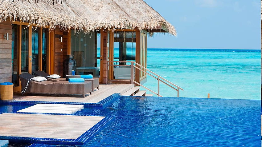 Malediwy, kurort, basen, plaża, tropikalne, morze, luksus, lato, bungalow, przyroda, kraj / i mobilne tła, lato z basenami Tapeta HD