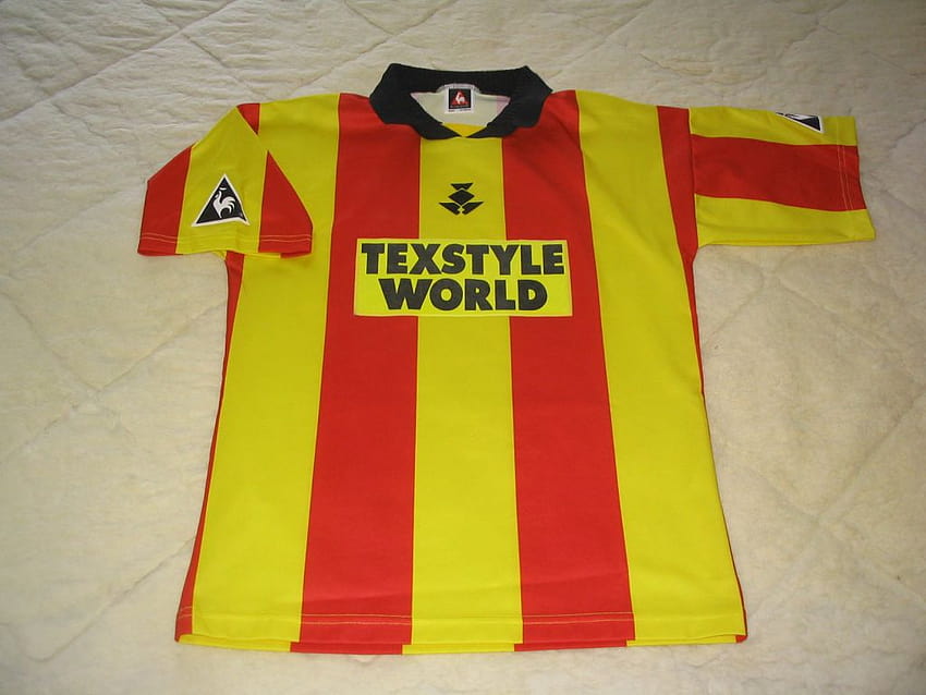 Partick Thistle Home football shirt 1995 HD wallpaper