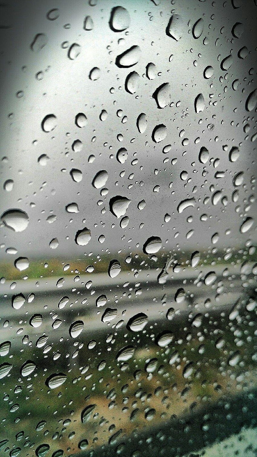 от капки дъждовна вода върху прозорец и стъкло., дъждовна вода iphone HD тапет за телефон
