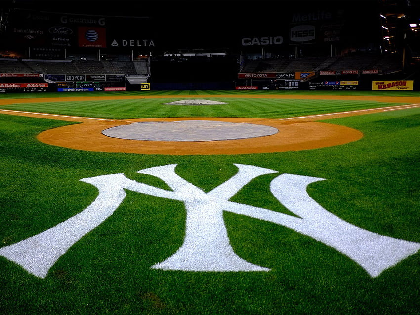 Warci 3,2 miliarda dolarów, Yankees pozostają najcenniejszą drużyną baseballową, New York Yankees 2017 Tapeta HD