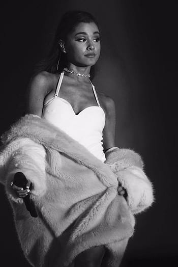 Ariana Grande ELLE Cover Story August 2018 - Ariana Grande Interview