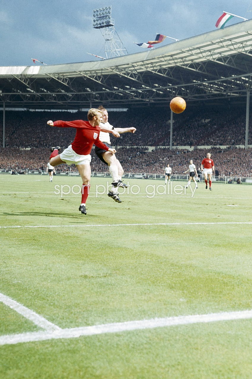 World Cup 1966, bobby moore HD phone wallpaper | Pxfuel