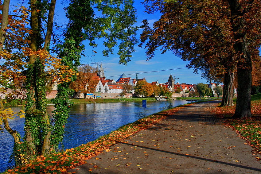 Germany city Bavaria Ulm autumn river, bavaria fall colors HD wallpaper