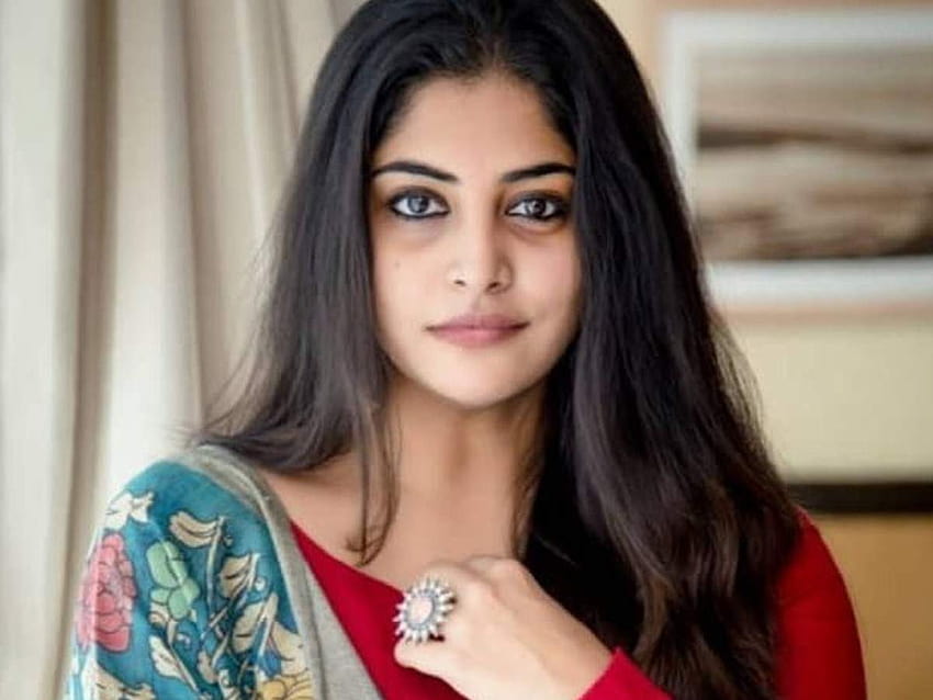Actress Manjima Mohan gives a fitting reply to a fan who made an HD wallpaper