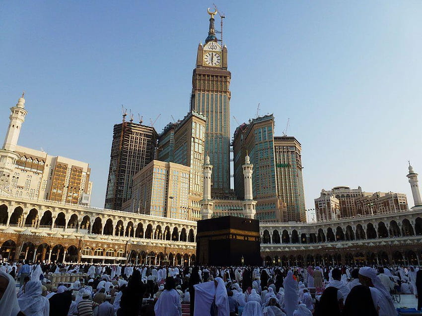 10 факта за Кралската часовникова кула в Мека, които вероятно не сте знаели, часовниковата кула в Мека HD тапет