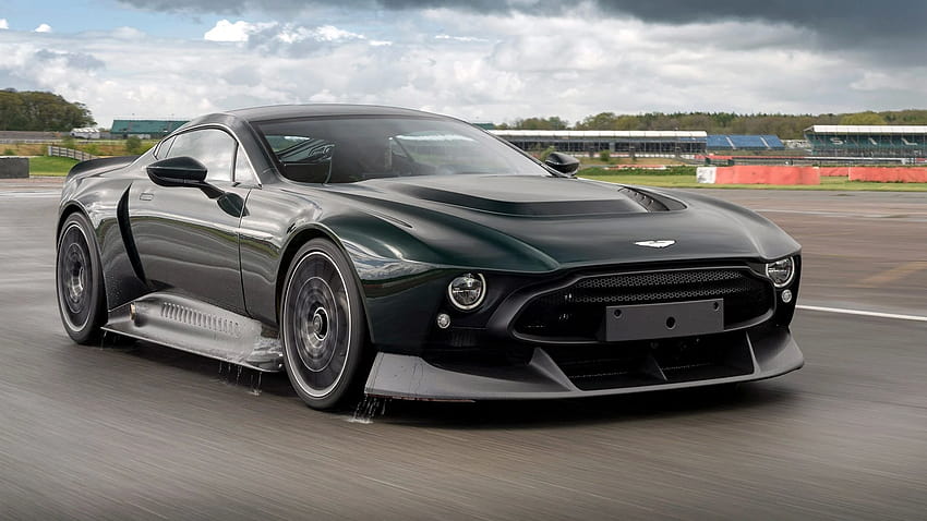 Aston Martin Victor First Drive: Dieser Retro-Supersportwagen ist ein Traum HD-Hintergrundbild