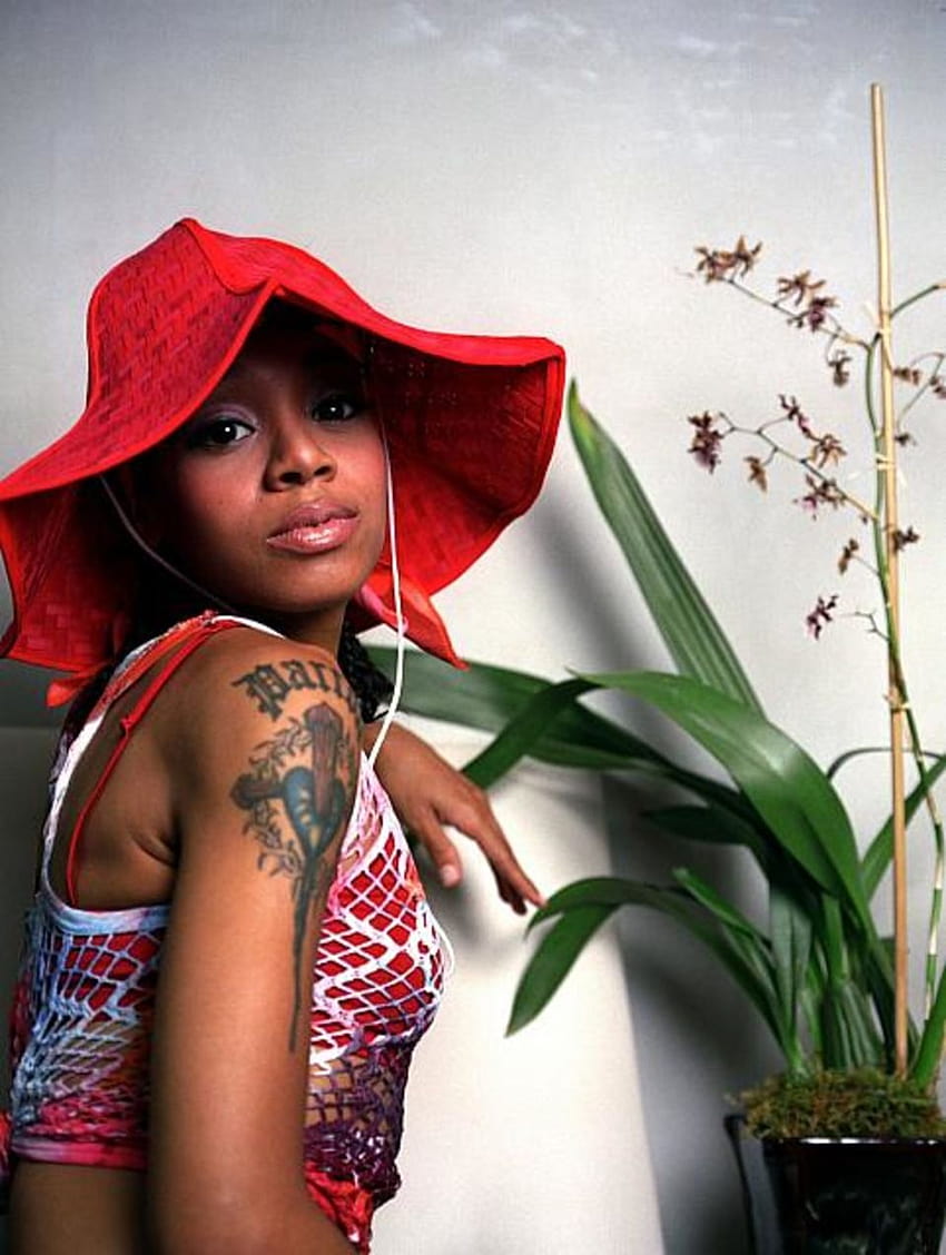 This Date in Music History: April 25, lisa lopes HD phone wallpaper