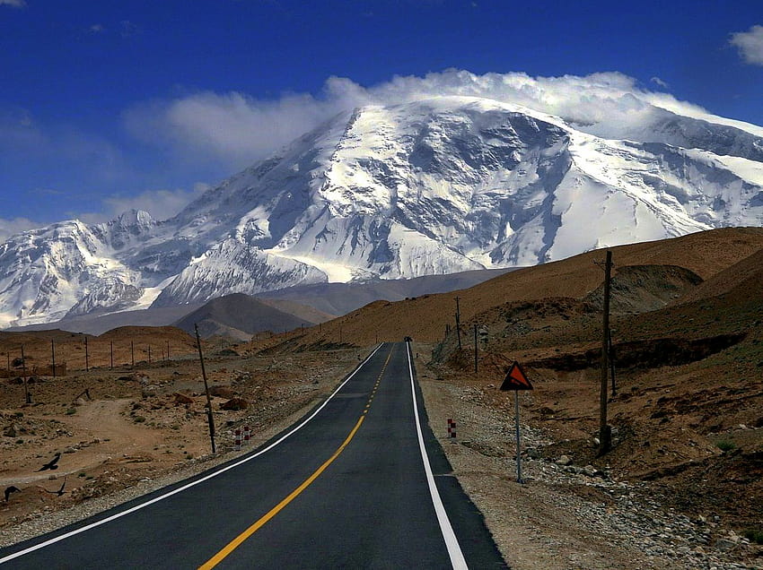 On the Karakoram Highway Itinerary HD wallpaper