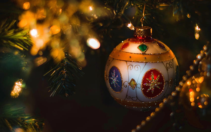 Golden christmas ball, christmas tree, decoration, blur with resolution 2560x1600. High Quality, golden christmas tree HD wallpaper