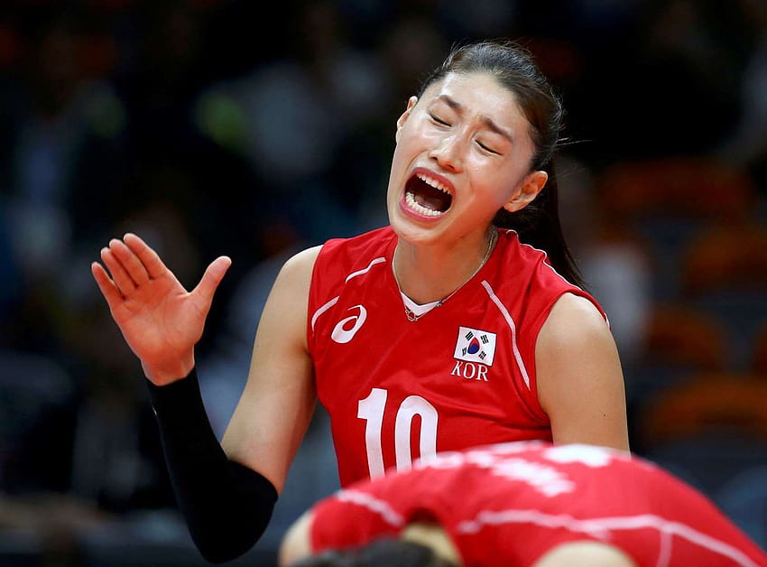Overwhelmed with victory: South Korean volleyball player Kim Yeon, korean volleyball women HD wallpaper