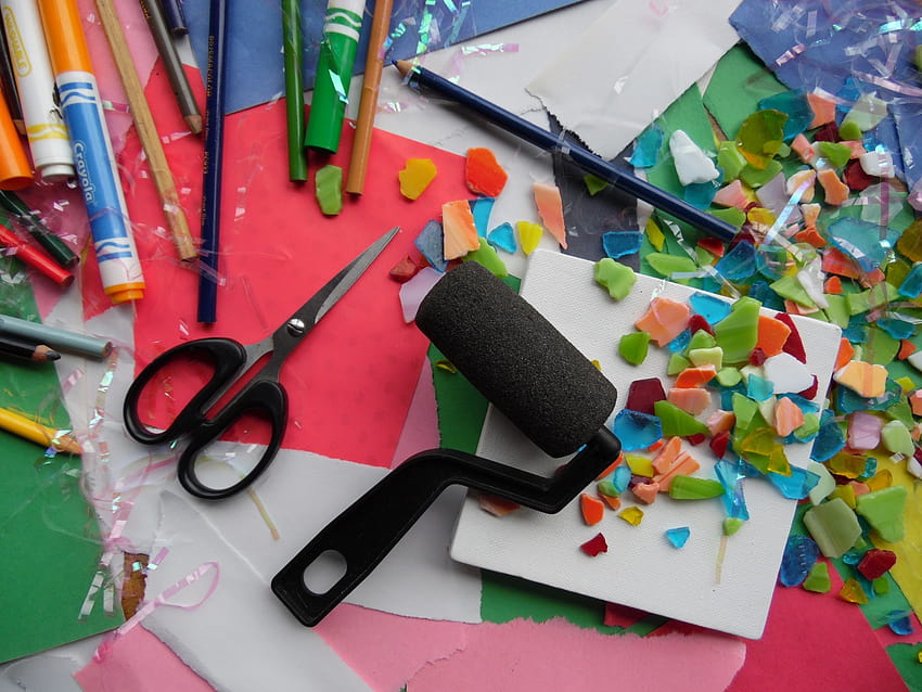 : pensil, kreatif, bermain, pena, alat, peralatan, warna, artistik, warna-warni, ruang kerja, mainan, spidol, kreativitas, aksesoris, diy, kekacauan, hobi, gunting, perlengkapan seni, perlengkapan sekolah, hobi, seni dan kerajinan, kembali Wallpaper HD