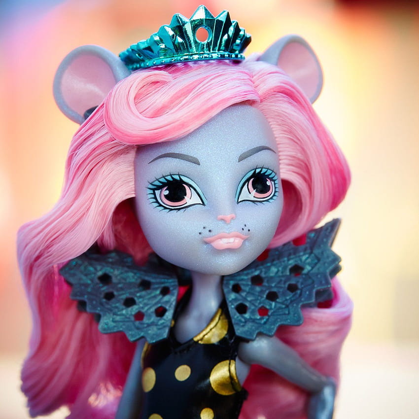 Monster High Boo York, Boo York Gala Ghoulfriends Mouscedes King Doll: Juguetes y juegos, monster high mouscedes king fondo de pantalla del teléfono