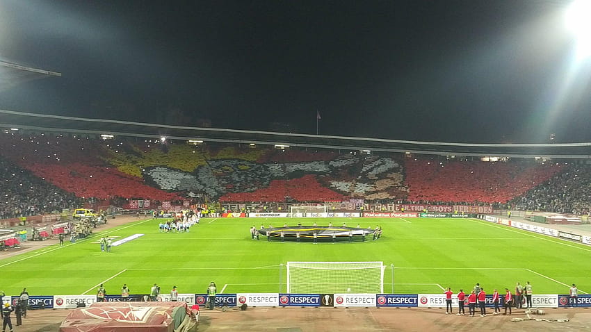 Interessante Choreografie vor dem Spiel von Red Star-Fans :) : Gunners, Red Star Belgrad HD-Hintergrundbild