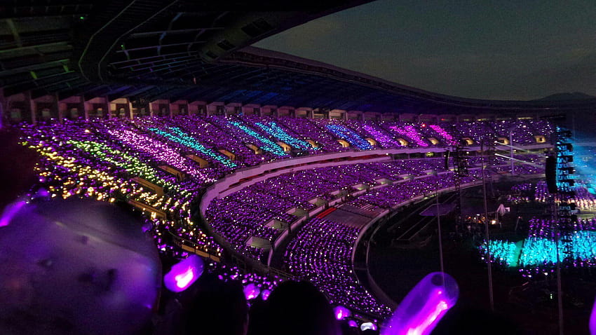 Hi ARMY, ich möchte eine von BTS, aber es sollte wie eine versteckte Bedeutung sein, Jungkook Purple HD-Hintergrundbild