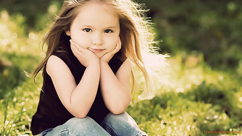 Cute Little Girl, quite small girl HD wallpaper