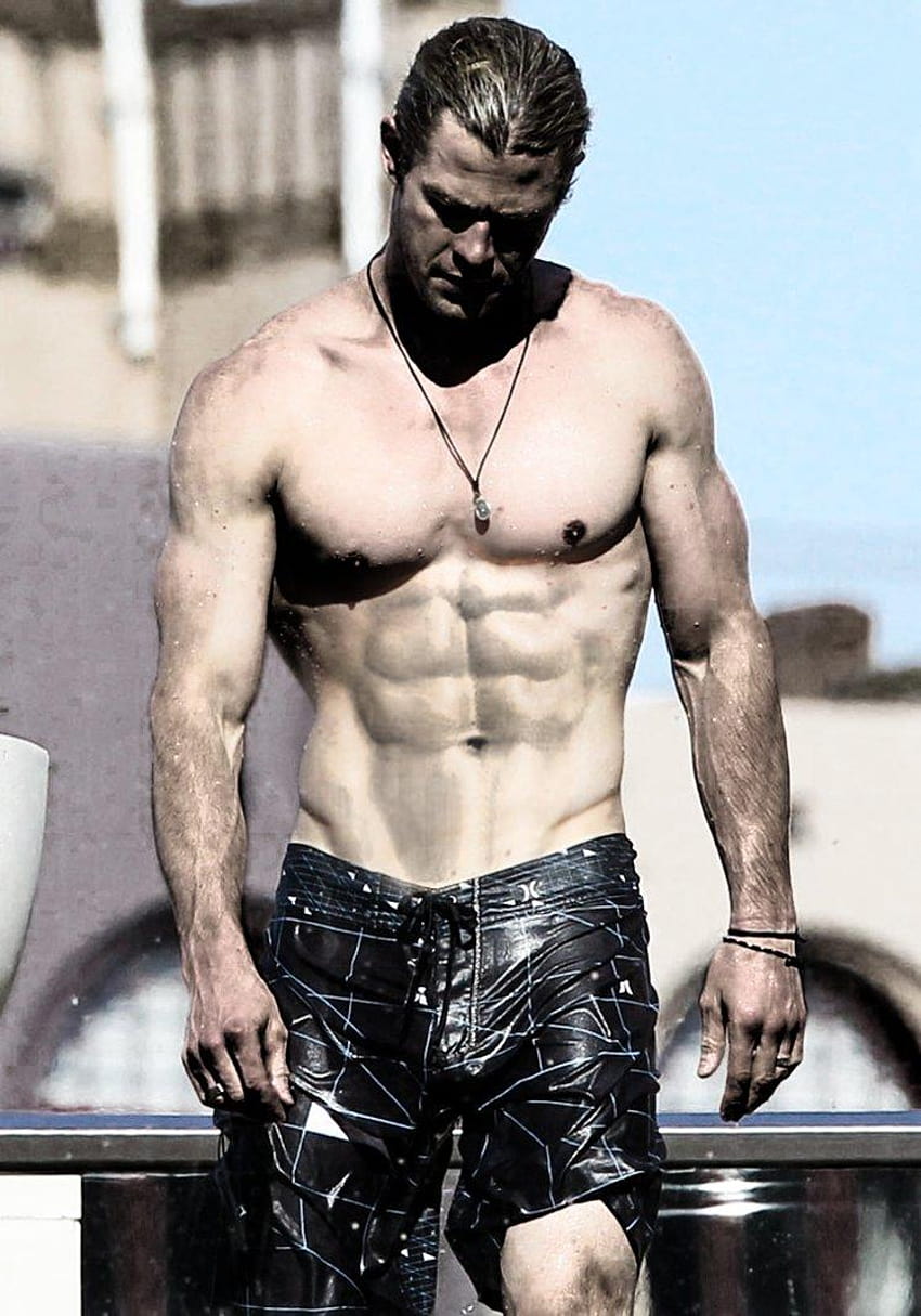 Five Things Friday: PEOPLE, I agree with you, chris hemsworth body phone HD phone wallpaper