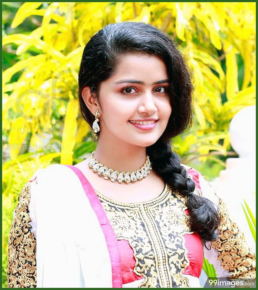 Anupama Parameswaran Hairs Wallpaper 12449 - Baltana