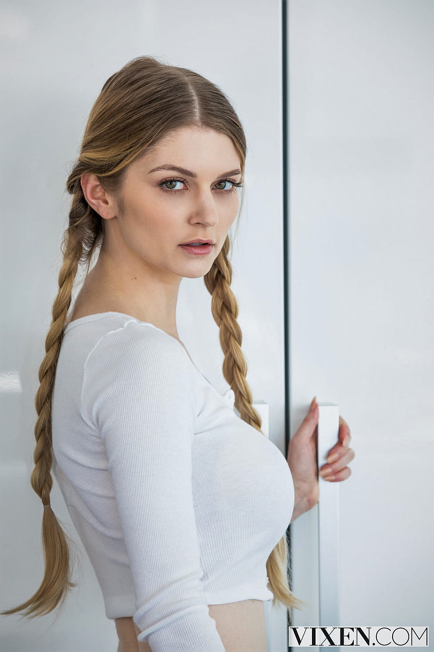 : Nadya Nabakova, model, women, Vixen com, looking at viewer, face 2000x3000 HD phone wallpaper