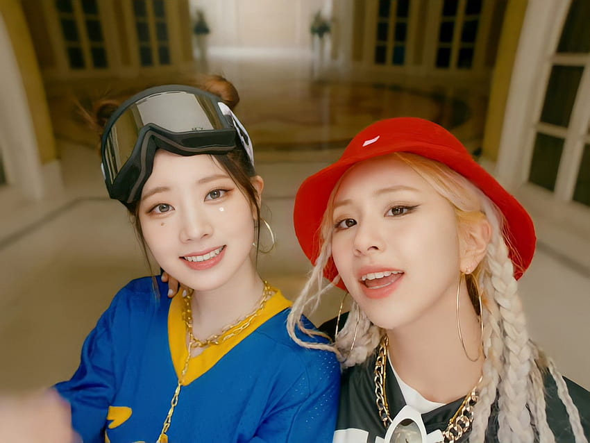 TWICE Dahyun Chaeyoung “나로 바꾸자 Switch to me” by DAHYUN and CHAEYOUNG – Melody Project M/V en 2021, dubchaeng HD 월페이퍼