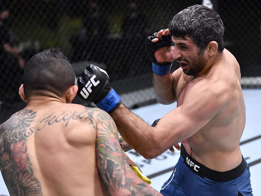 Ne dediler? Profesyoneller, Beneil Dariush'un UFC Vegas 18'de Diego Ferreira'yı yenmesine tepki gösterdi HD duvar kağıdı