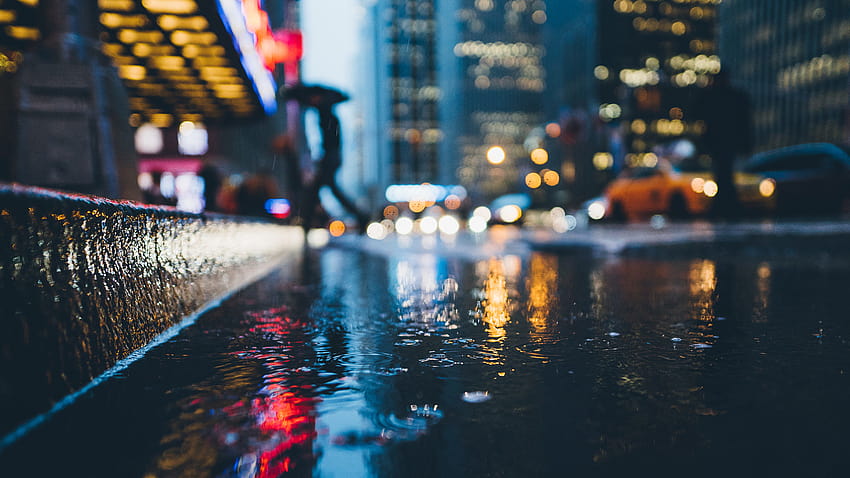 Rainy city : HD wallpaper
