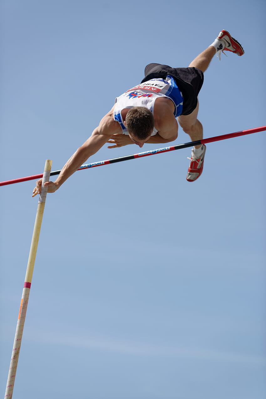 Pole Vault Equipment Crazy Gallery [4004x5999] for your , Mobile & Tablet HD phone wallpaper