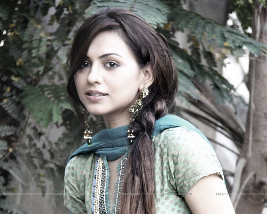 Yeh Hai Aashiqui starring Priya Bhatija and Karan Jotwani, 9th November  2014 Episode 75 on Bindass HD wallpaper | Pxfuel