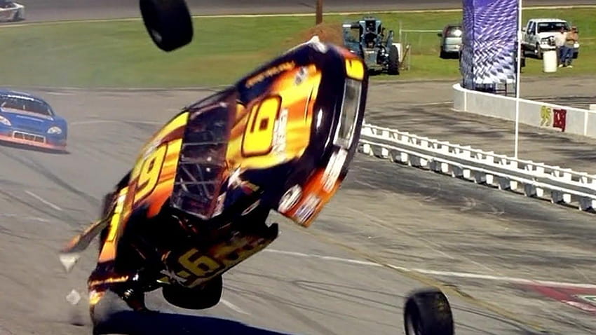 Amazing Race Car Crash!, drag racing wrecks HD wallpaper