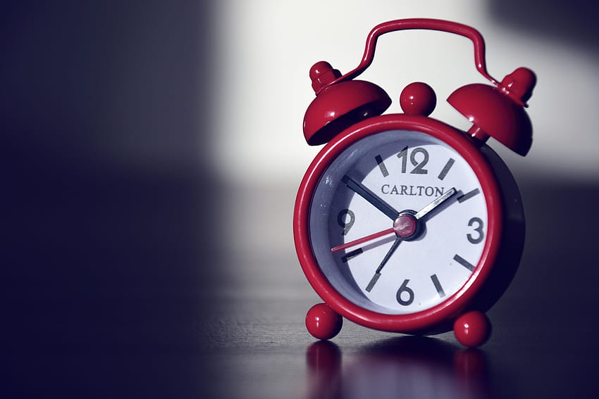 Red Carlton Alarm Clock · Stock HD wallpaper