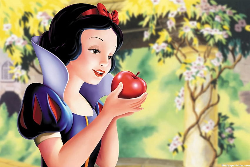 Disney Princess Snow White Holding Poisoned Apple HD wallpaper