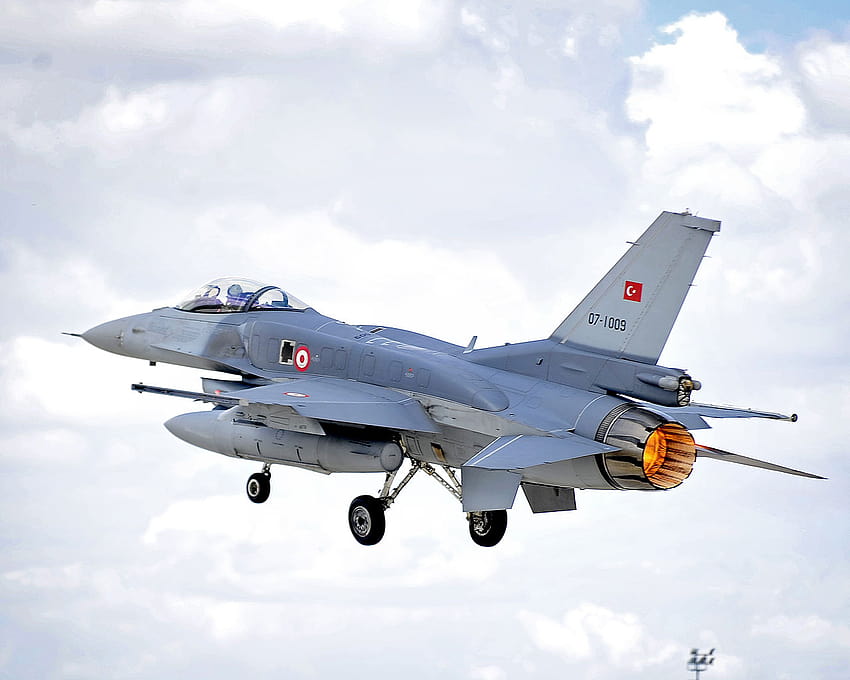 Dosya:Türk Hava Kuvvetleri F HD duvar kağıdı