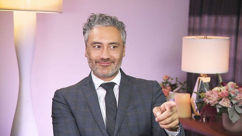 Taika Waititi Plays Coy About Developing a 'Star Wars' Movie HD wallpaper