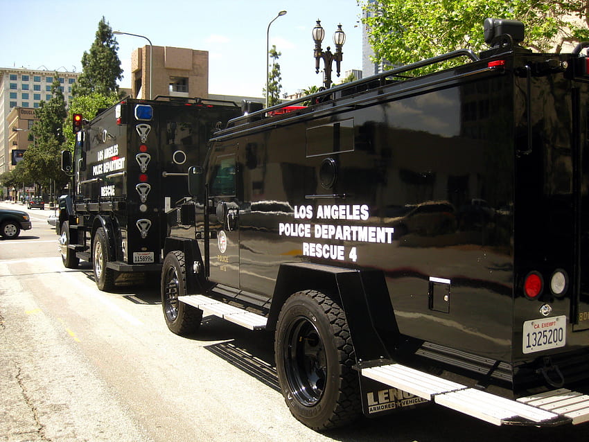 File:LAPD SWAT truck, lapd mobile HD wallpaper