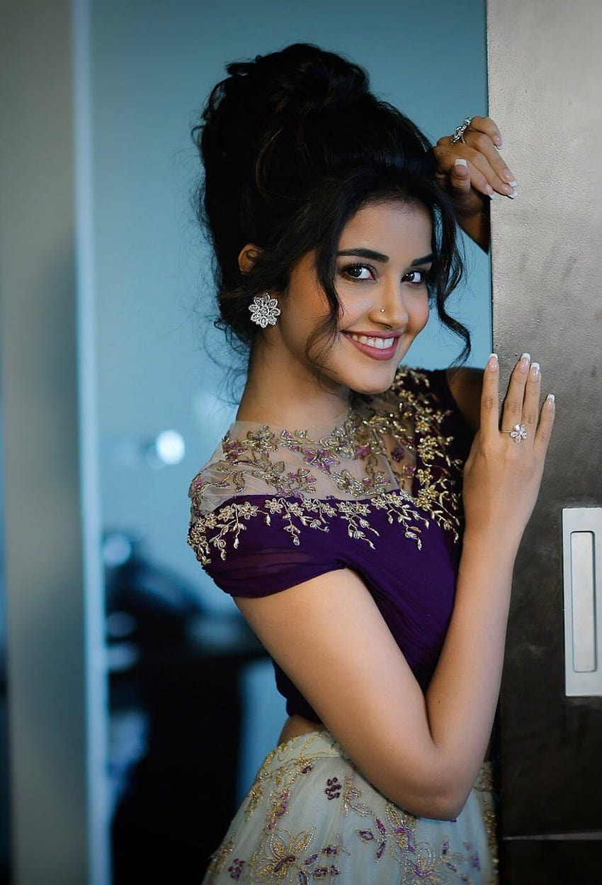 Actress Anupama Parameswaran Instagram, anupamaa HD phone wallpaper