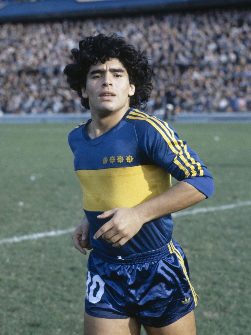 Diego Maradona, 1981 : OldSchoolCool, maradona rip HD phone wallpaper