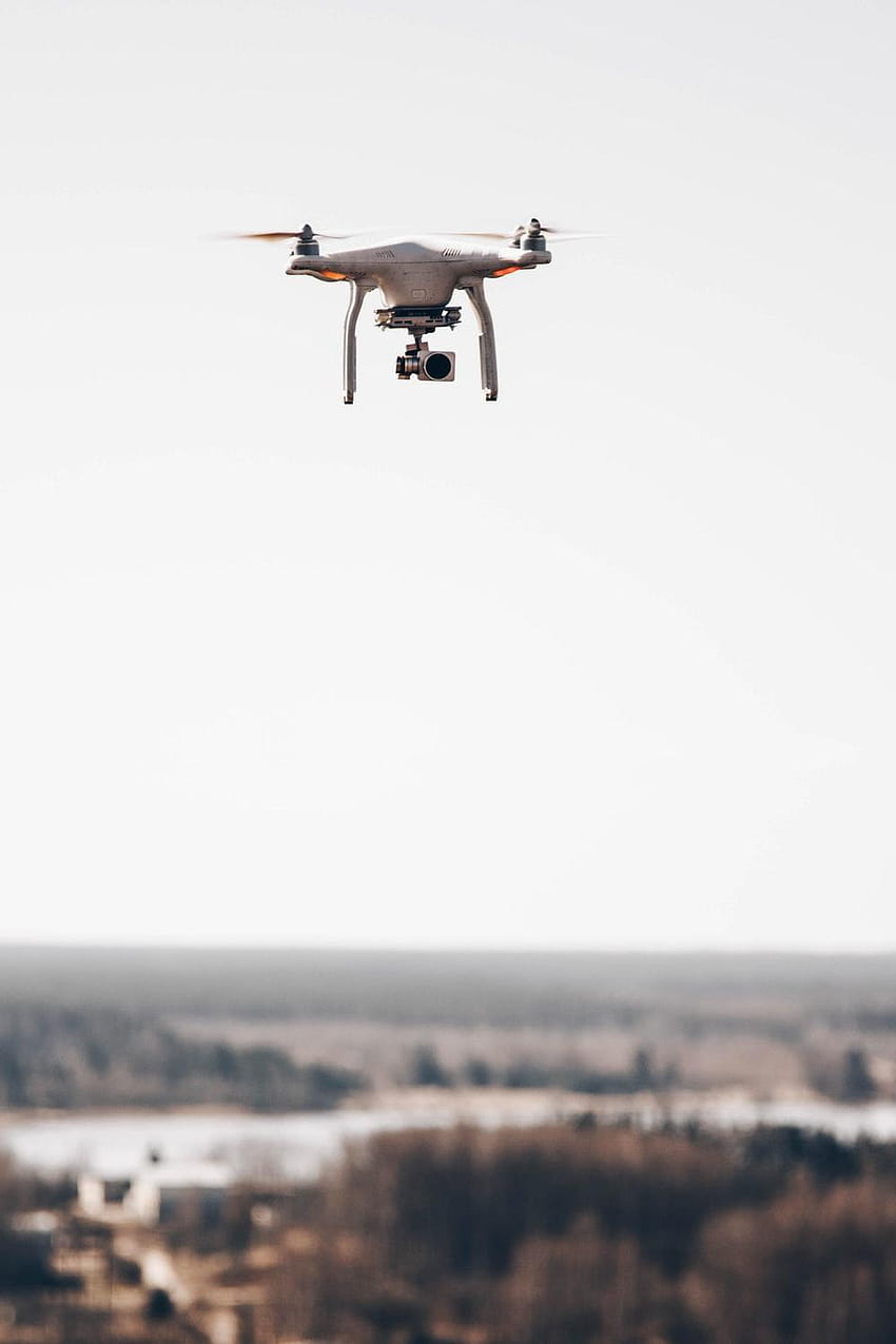mise au point peu profonde de la caméra drone grise – Drone blanc minimaliste Fond d'écran de téléphone HD