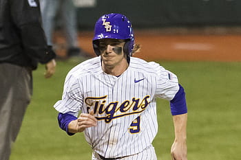 LSU's Zach Watson Wins Gold Glove Award for Second Straight Year