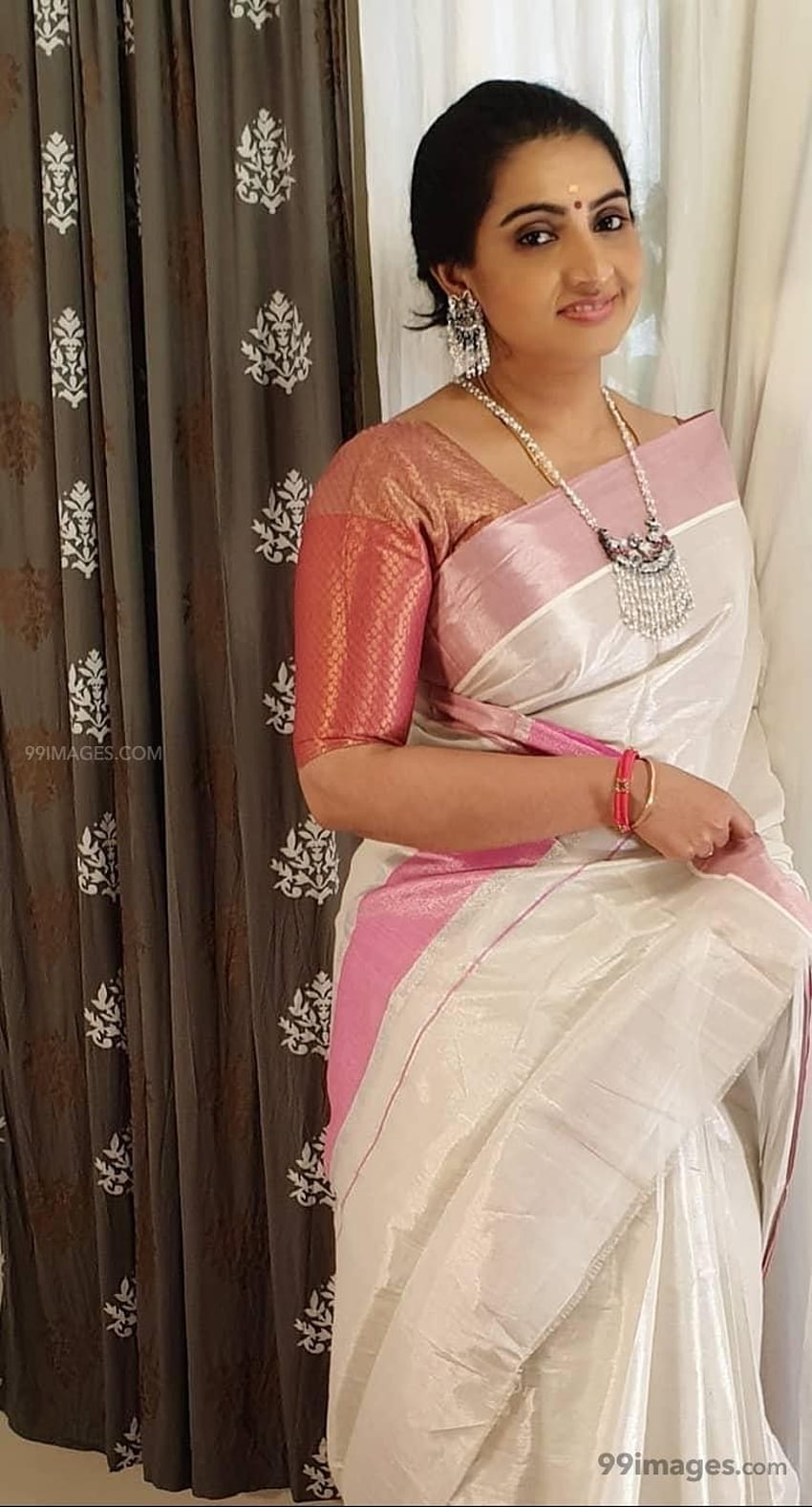 Actress Sujitha HD Photos and Wallpapers January 2023  Gethu Cinema