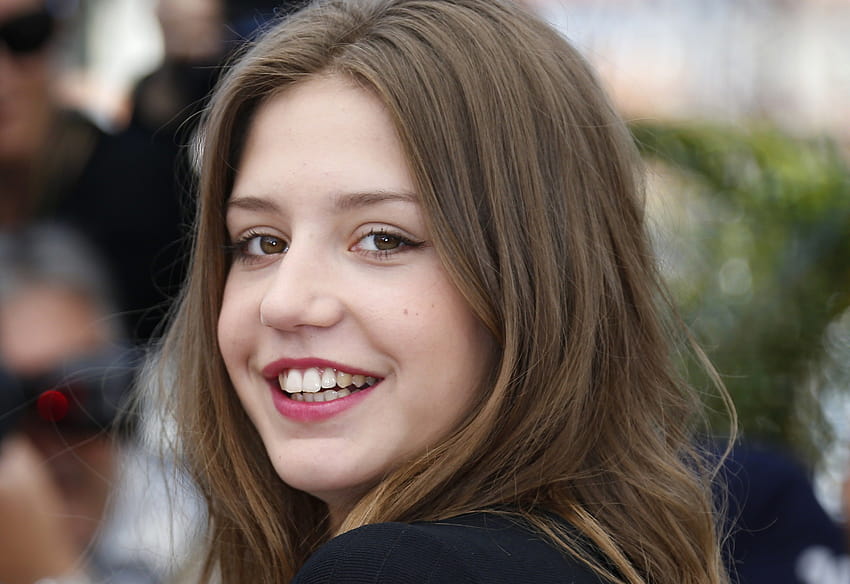 Adele Exarchopoulos ... HD wallpaper